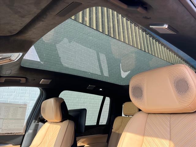 2025 Cadillac Escalade IQ AWD 4DR LUXURY 2 - Photo 9