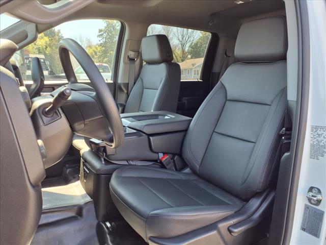 2025 Chevrolet Silverado 3500HD CC 4WD CREW CAB 177  WB, 60