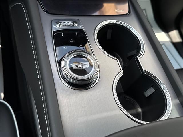 2026 Cadillac VISTIQ AWD 4DR PLATINUM