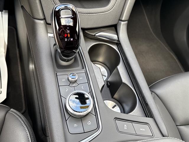 2025 Cadillac XT6 FWD 4DR LUXURY