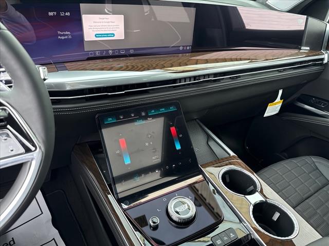 2025 Cadillac Escalade 4WD 4DR SPORT PLATINUM