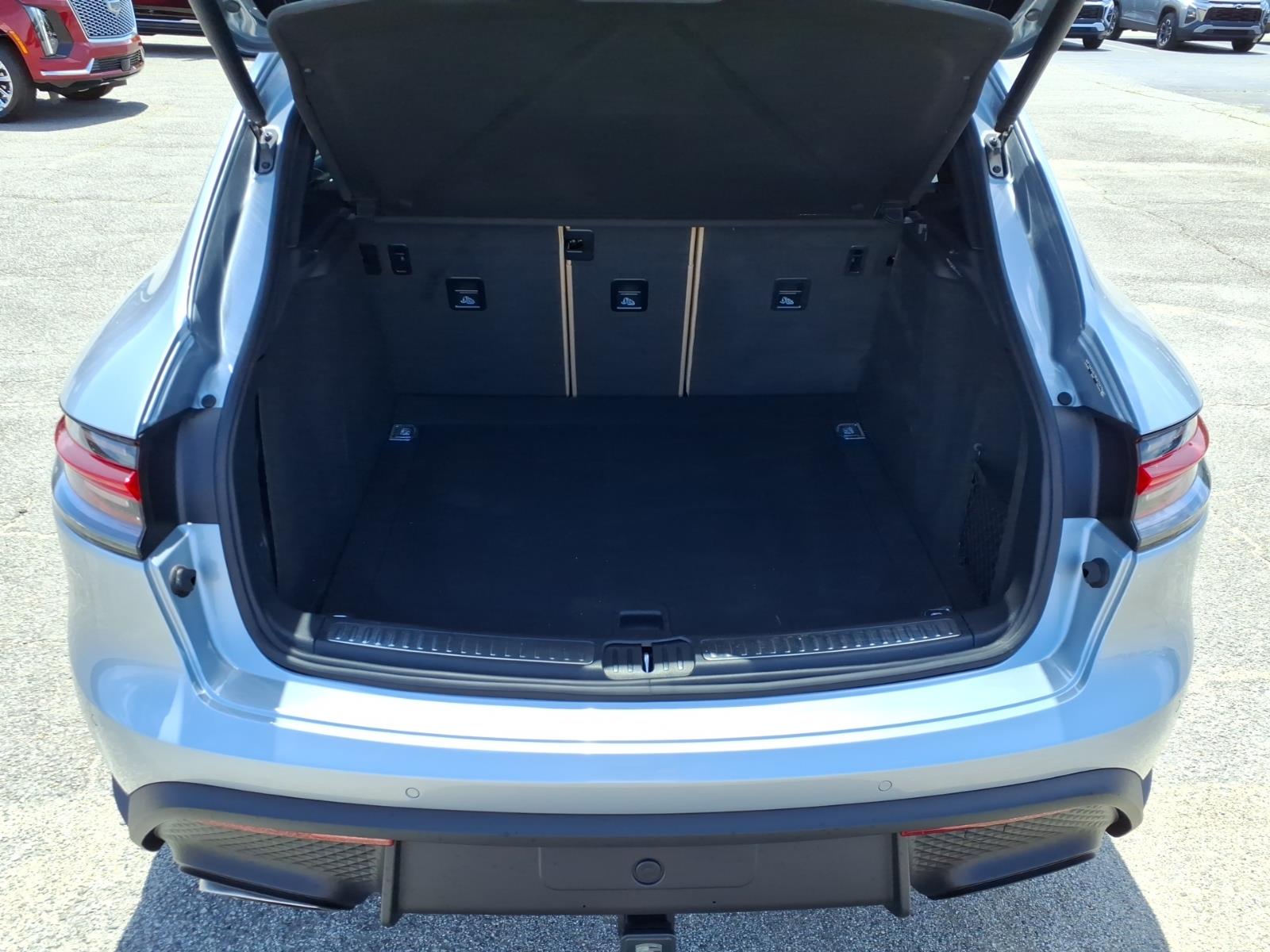PorscheMacan10