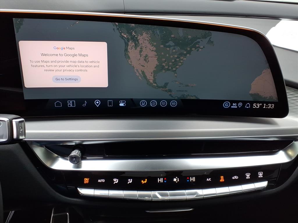 CadillacLYRIQ-V10