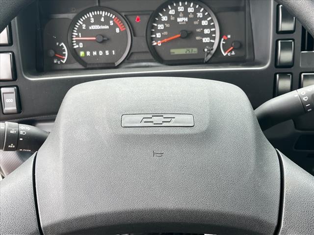 2025 Chevrolet 3500 HG LCF GAS 2WD REG CAB 176