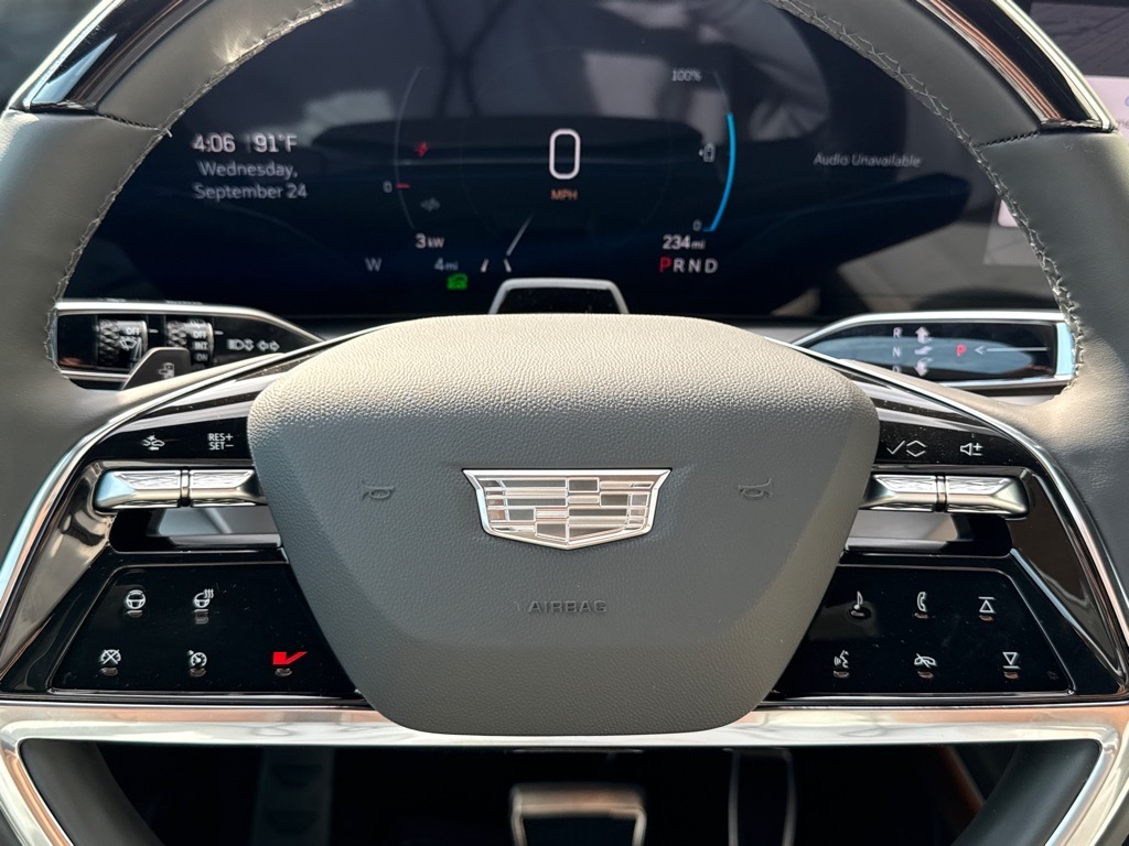 CadillacVISTIQ11