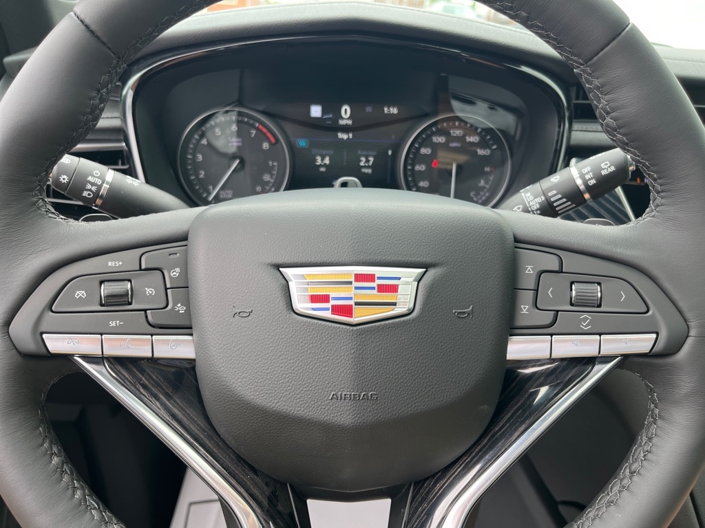 CadillacXT611