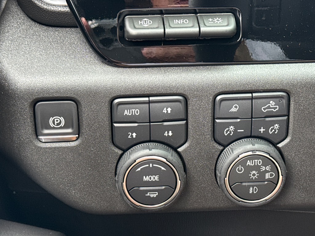 ChevroletSilverado 150011