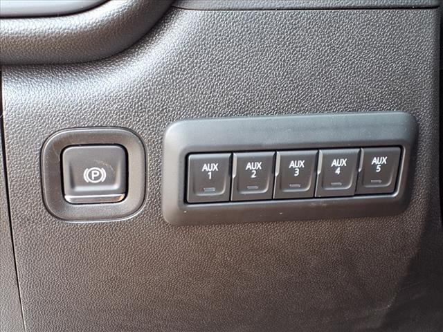 2025 Chevrolet Silverado 2500HD 2WD CREW CAB 172  WORK TR