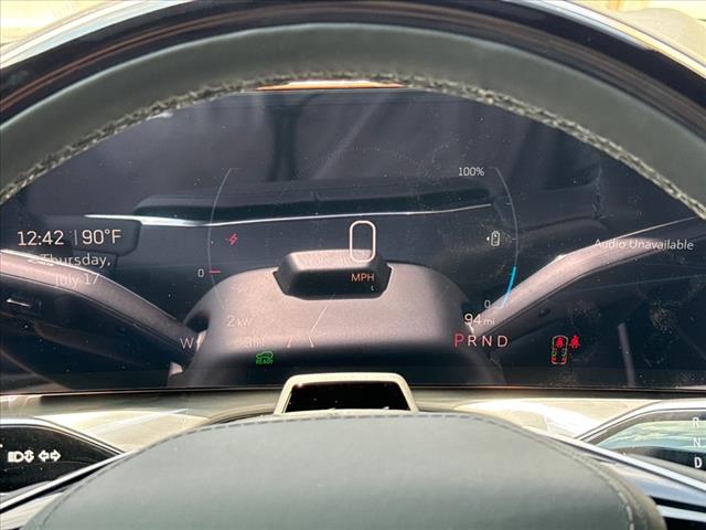 2026 Cadillac VISTIQ AWD 4DR PLATINUM