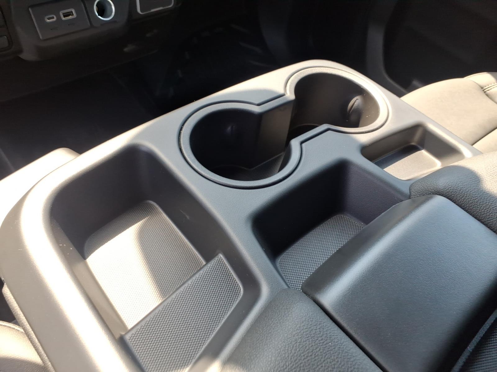 ChevroletSilverado 2500HD12