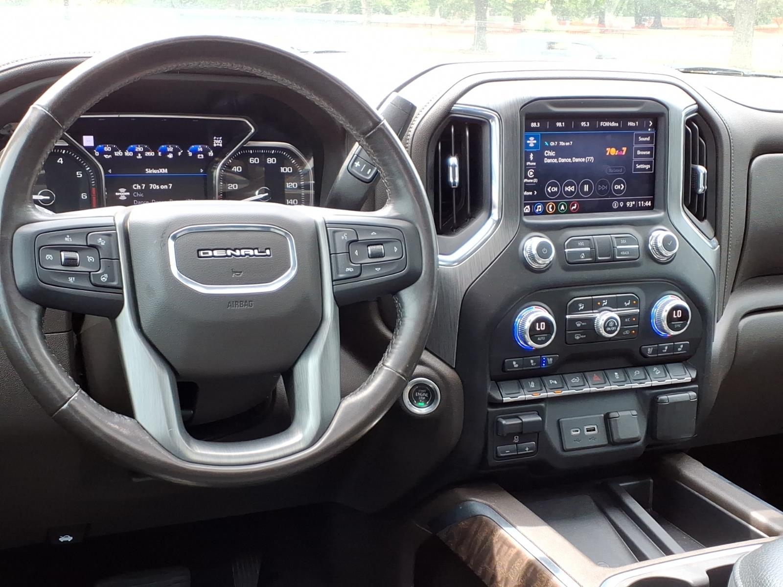 GMCSierra 2500HD12
