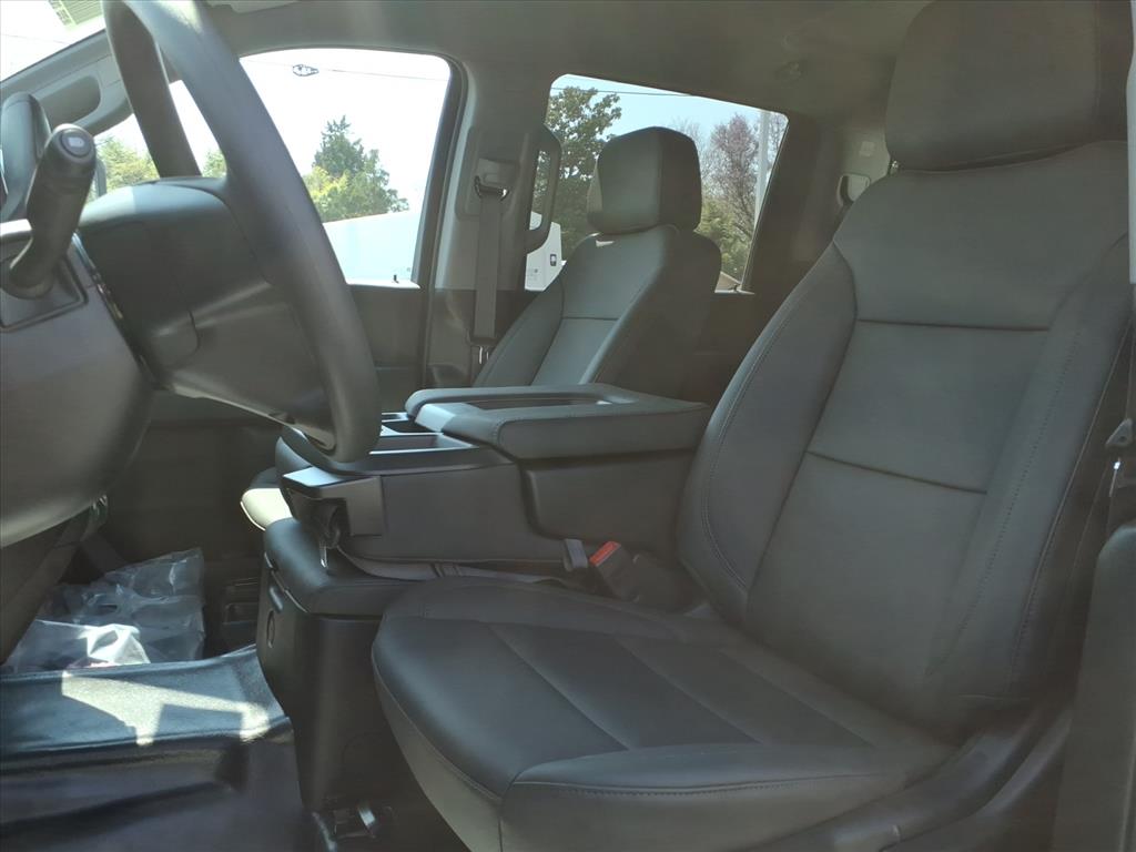 ChevroletSilverado 2500HD12
