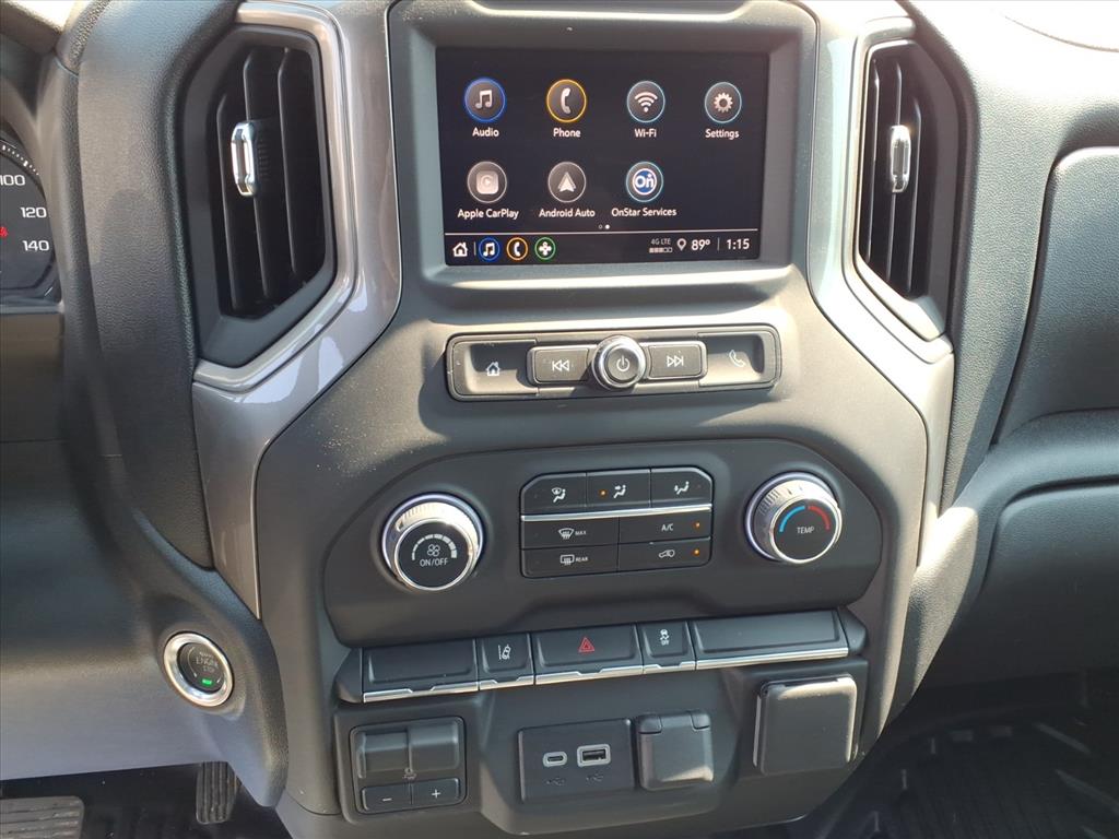 ChevroletSilverado 2500HD12