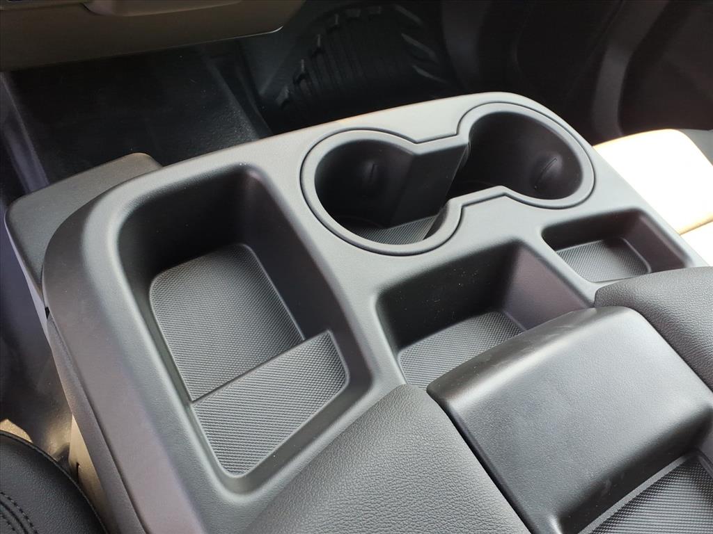 ChevroletSilverado 2500HD12