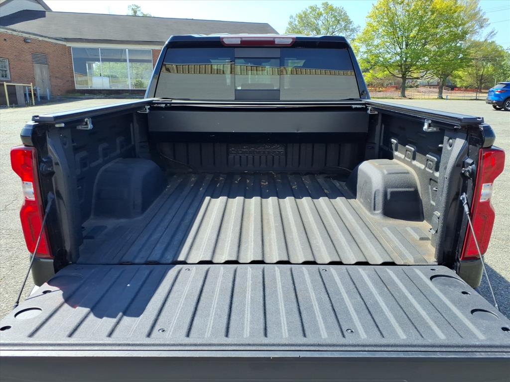 ChevroletSilverado 1500 Limited12