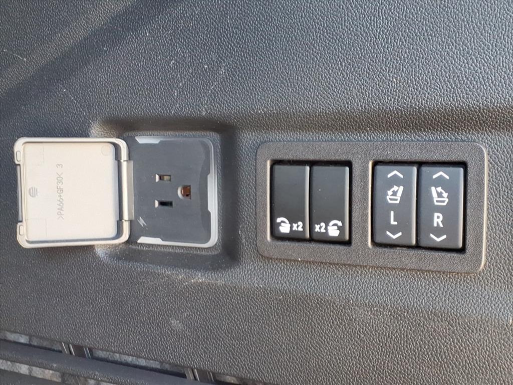GMCYukon12