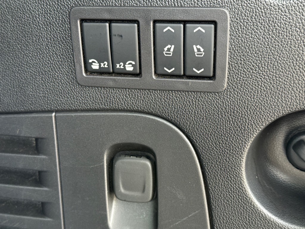 CadillacEscalade ESV12