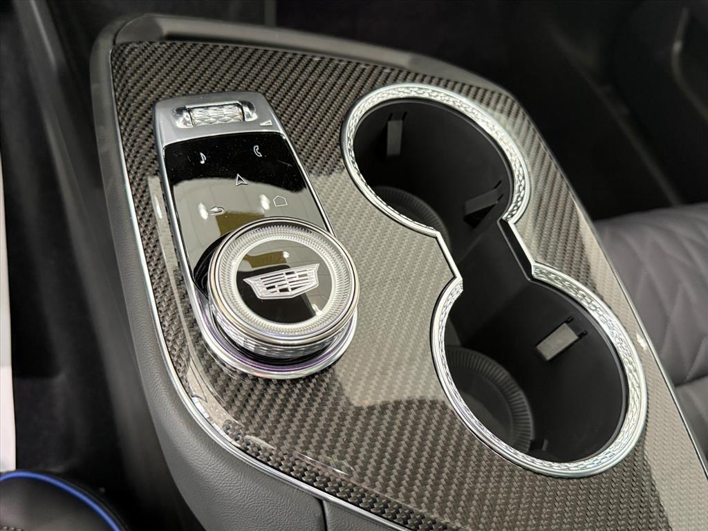 CadillacOPTIQ-V12