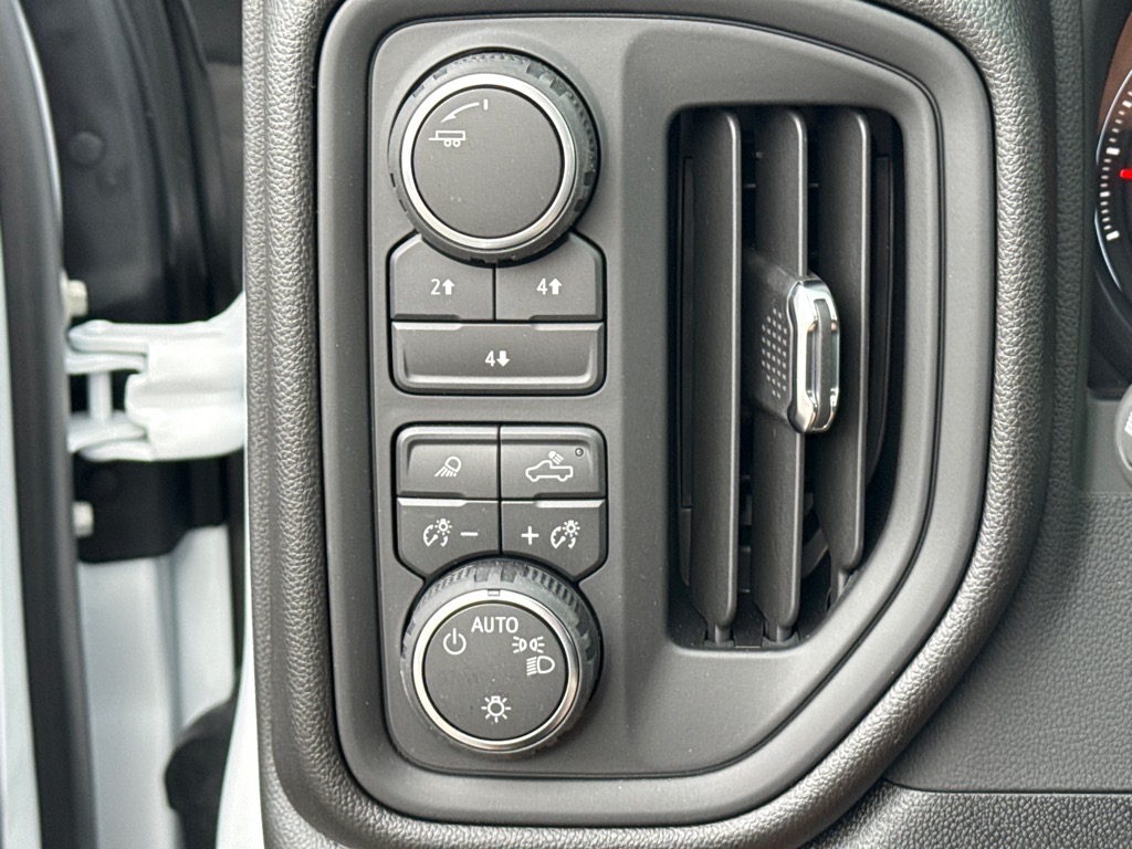 ChevroletSilverado 2500HD13