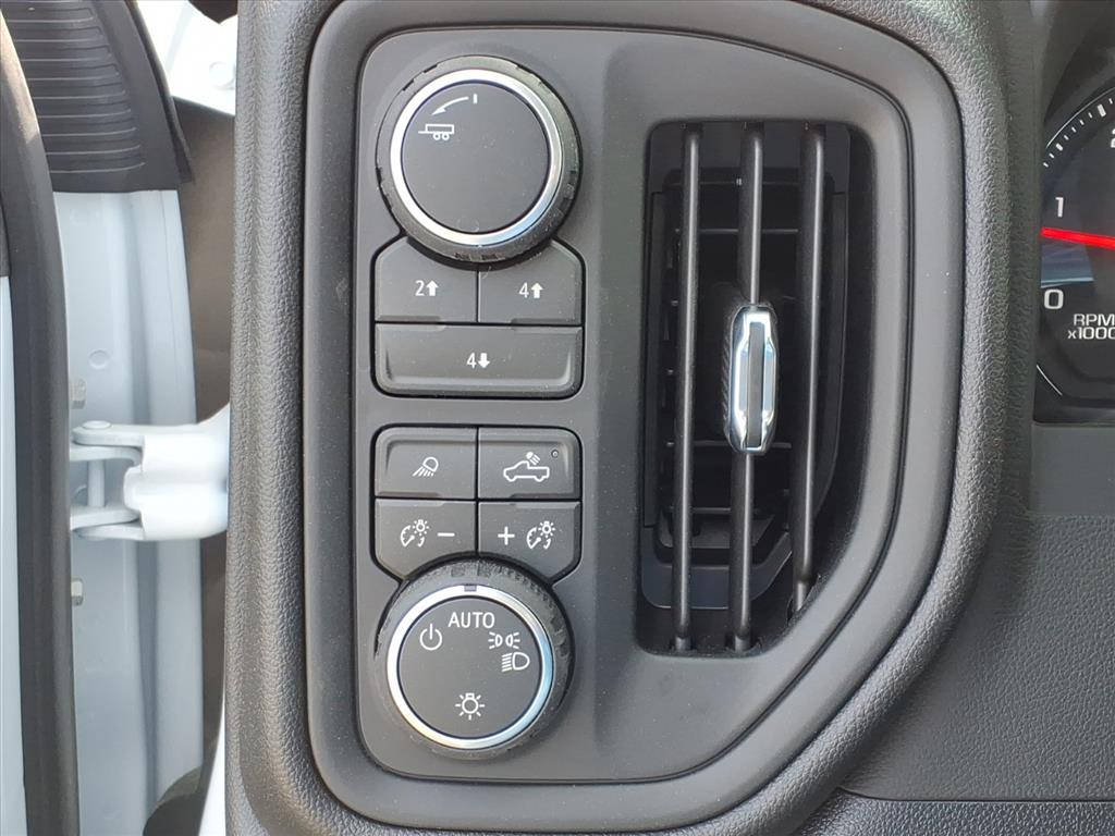 ChevroletSilverado 3500HD CC13