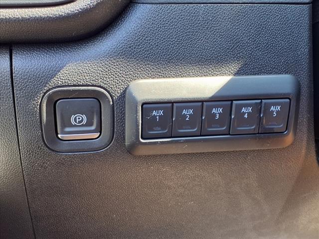2025 Chevrolet Silverado 3500HD CC 4WD CREW CAB 177  WB, 60