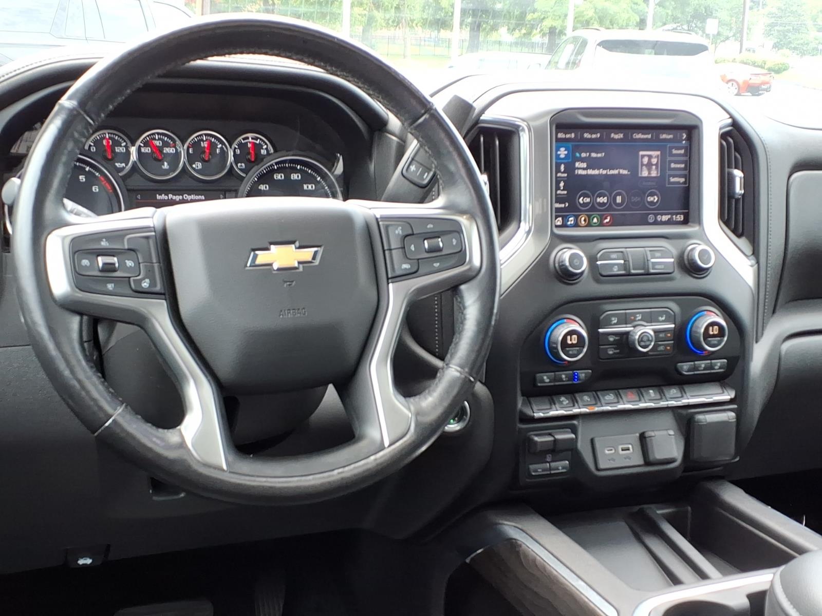 ChevroletSilverado 150014
