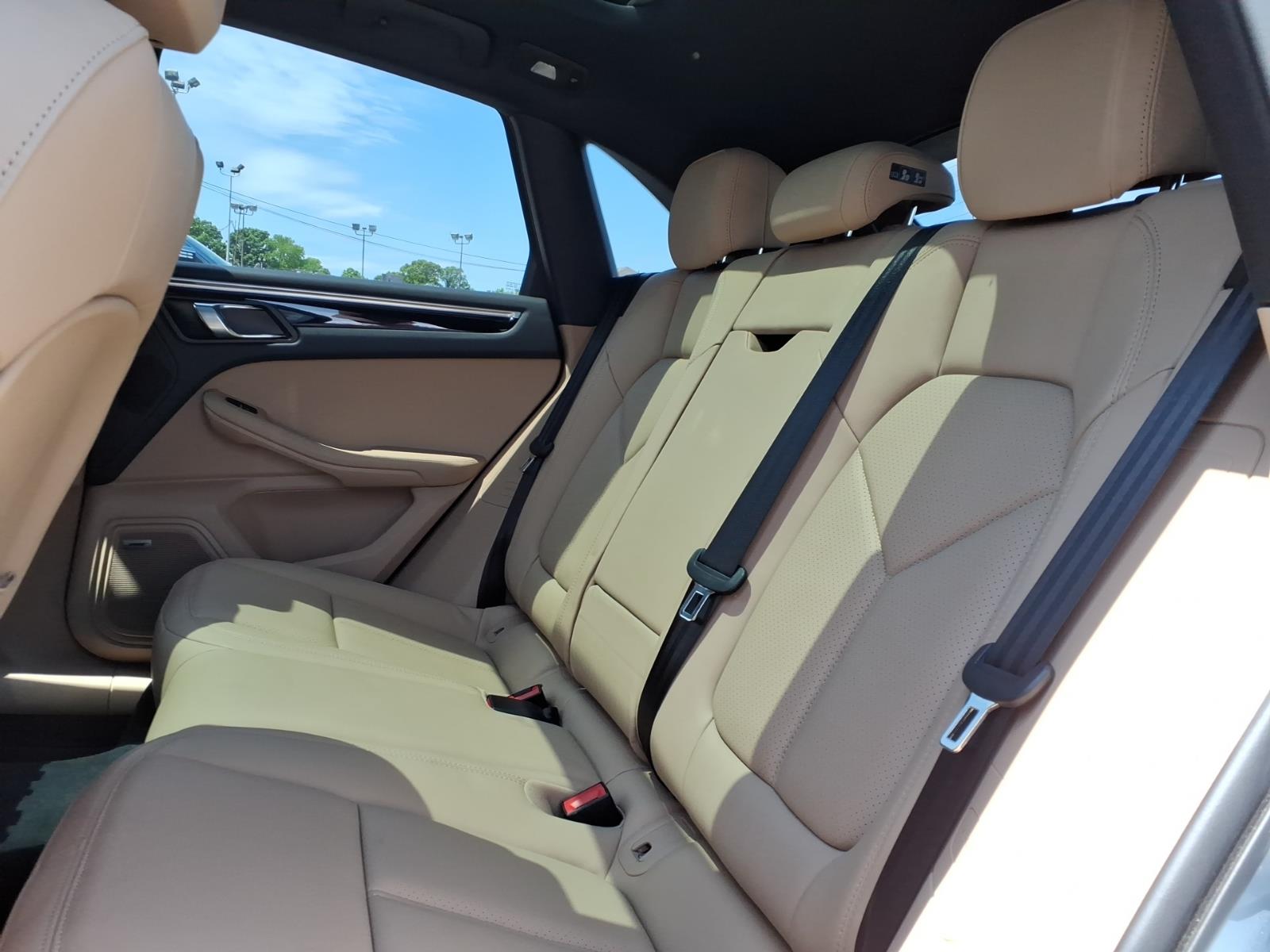 PorscheMacan14