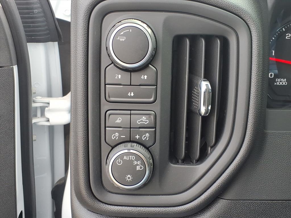 ChevroletSilverado 3500HD CC14