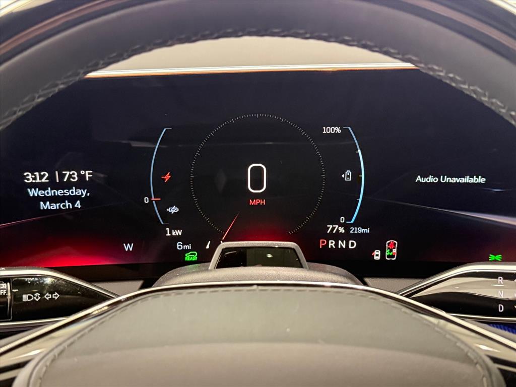 CadillacOPTIQ-V14