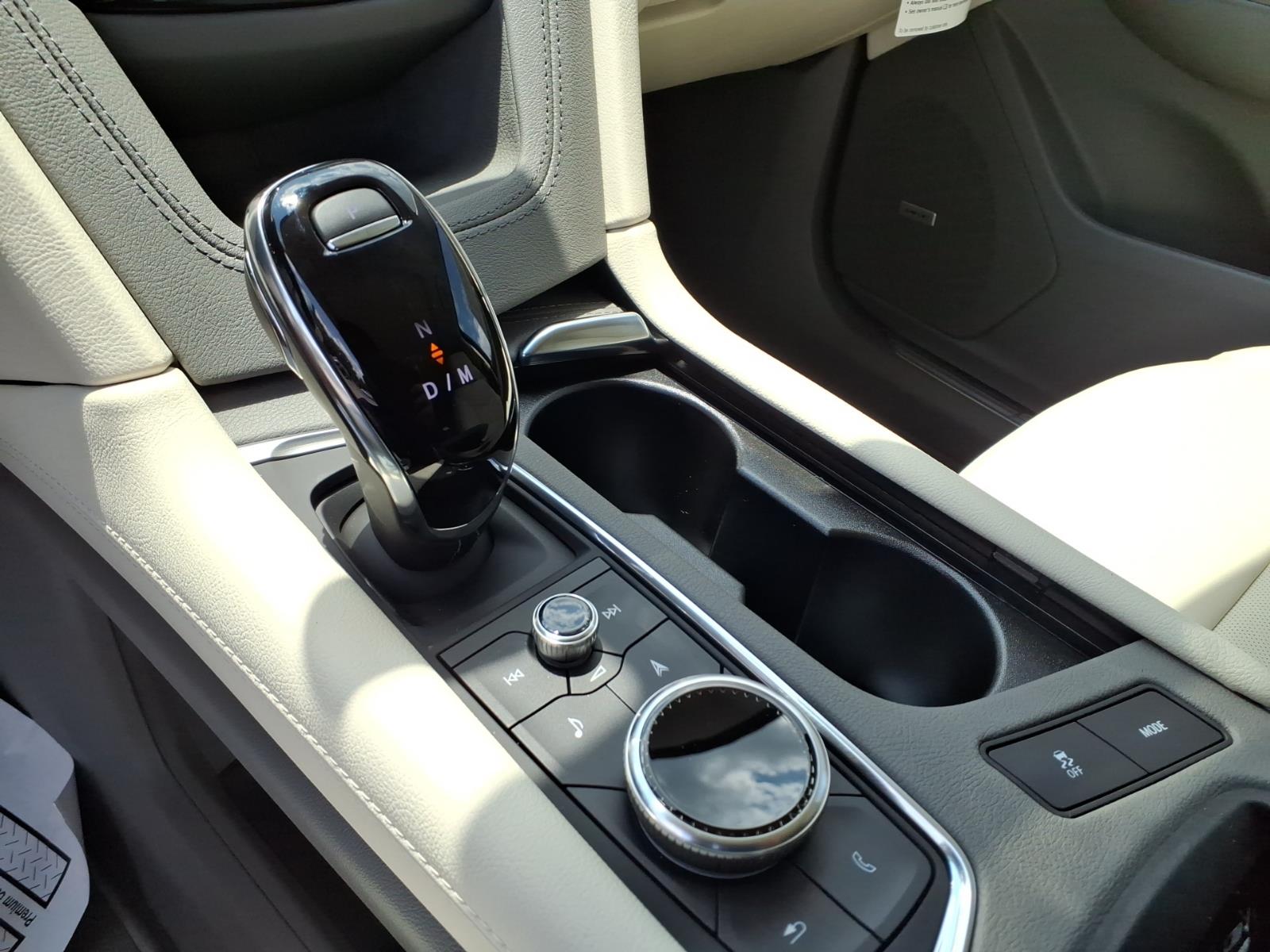 CadillacXT515
