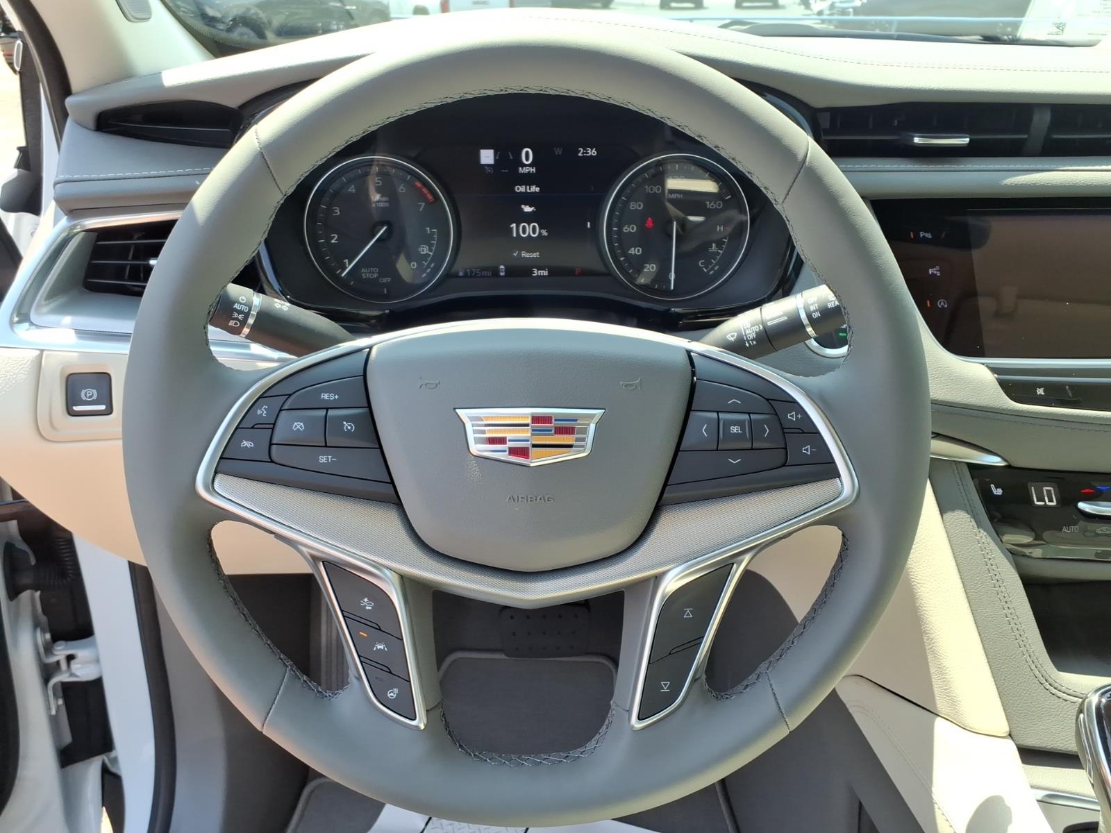 CadillacXT515