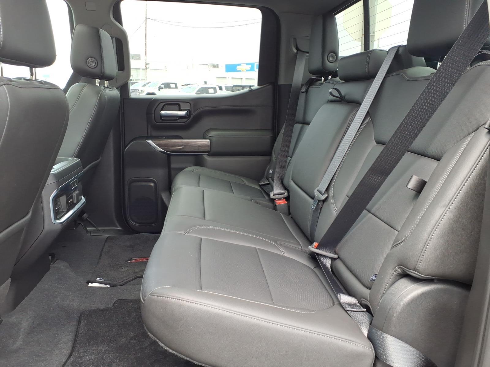 ChevroletSilverado 150015