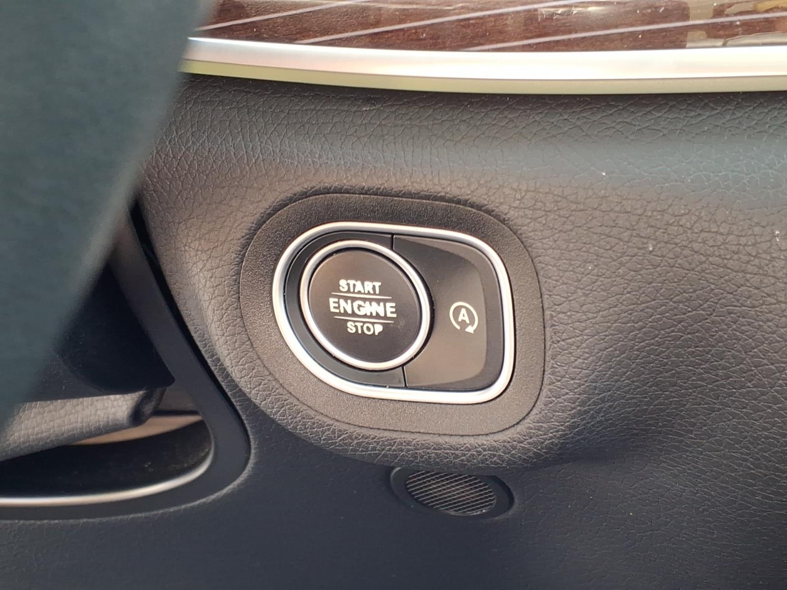 Mercedes-BenzGLS15