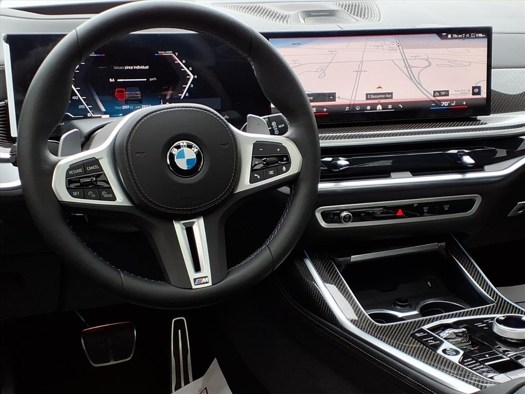 BMWX715