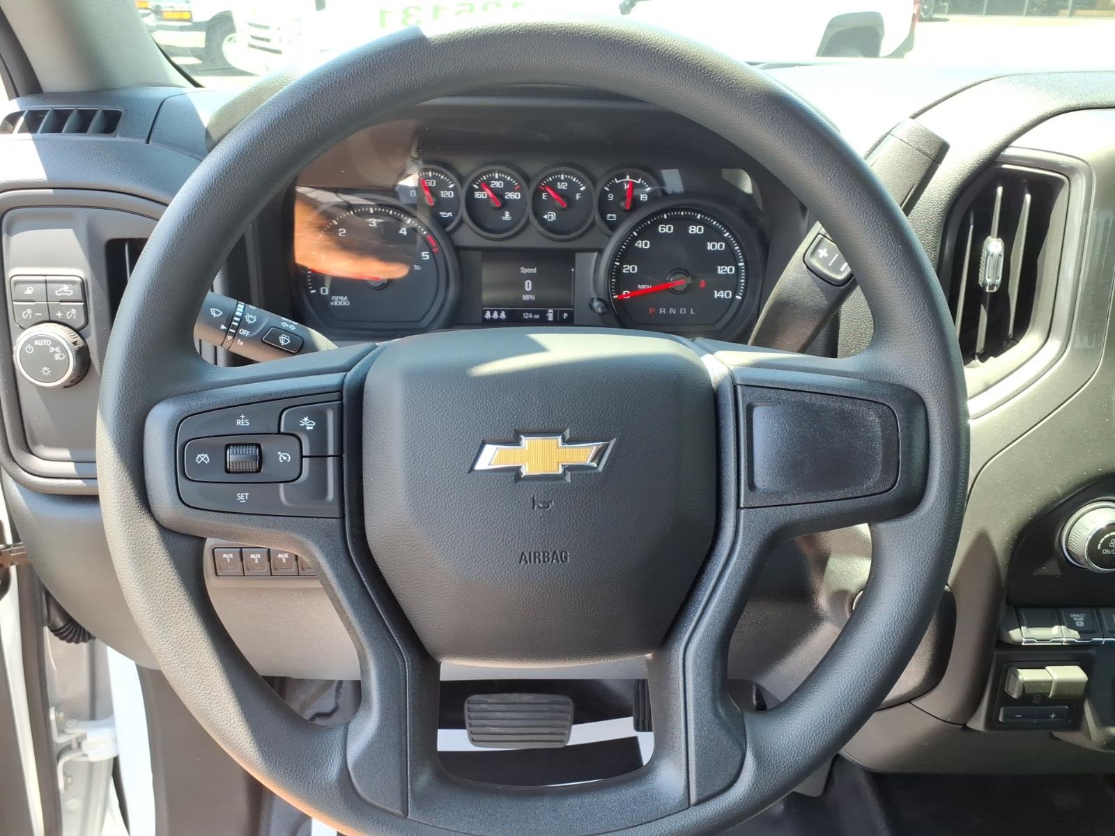 ChevroletSilverado 3500HD CC16