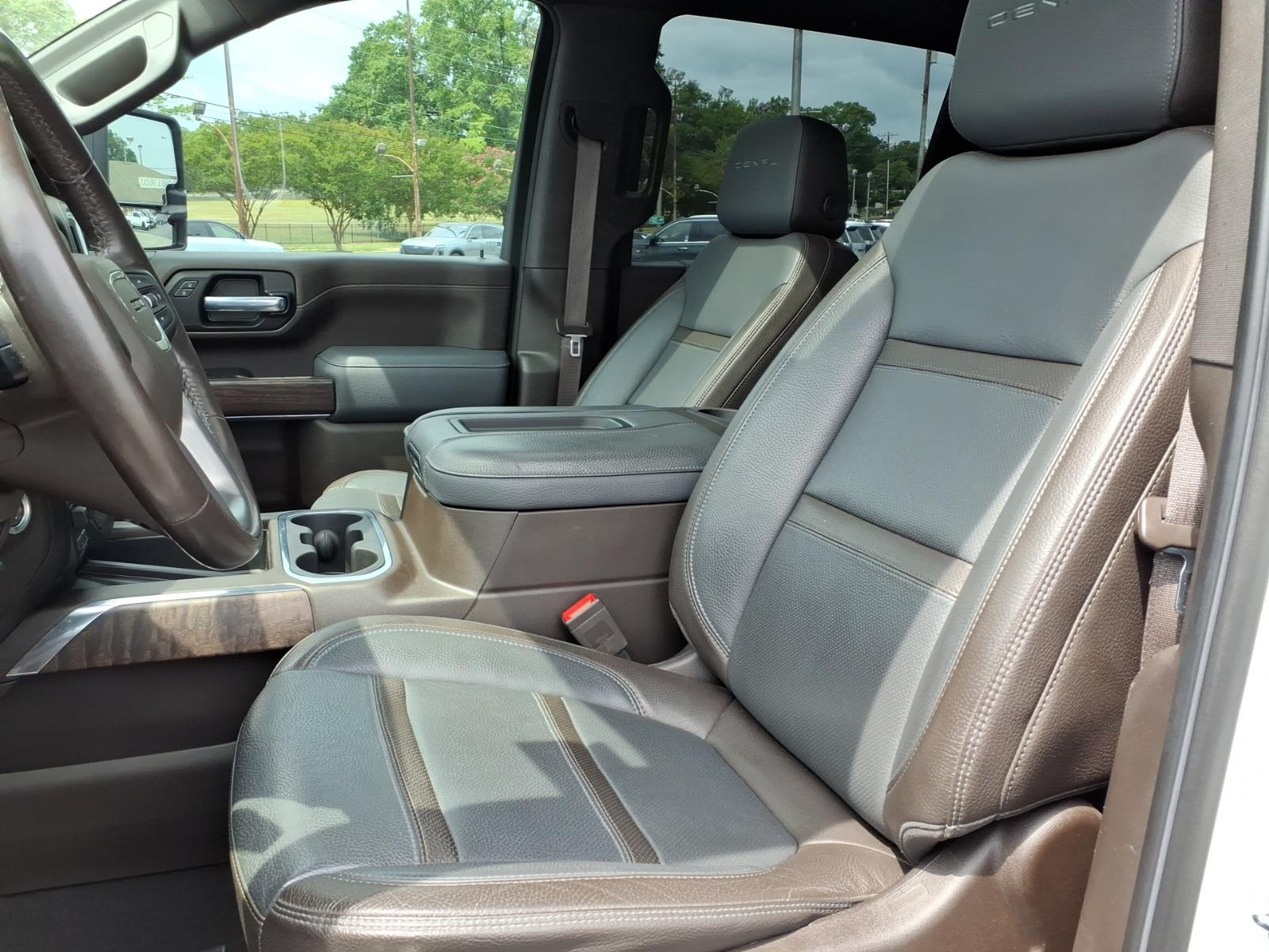 GMCSierra 2500HD17