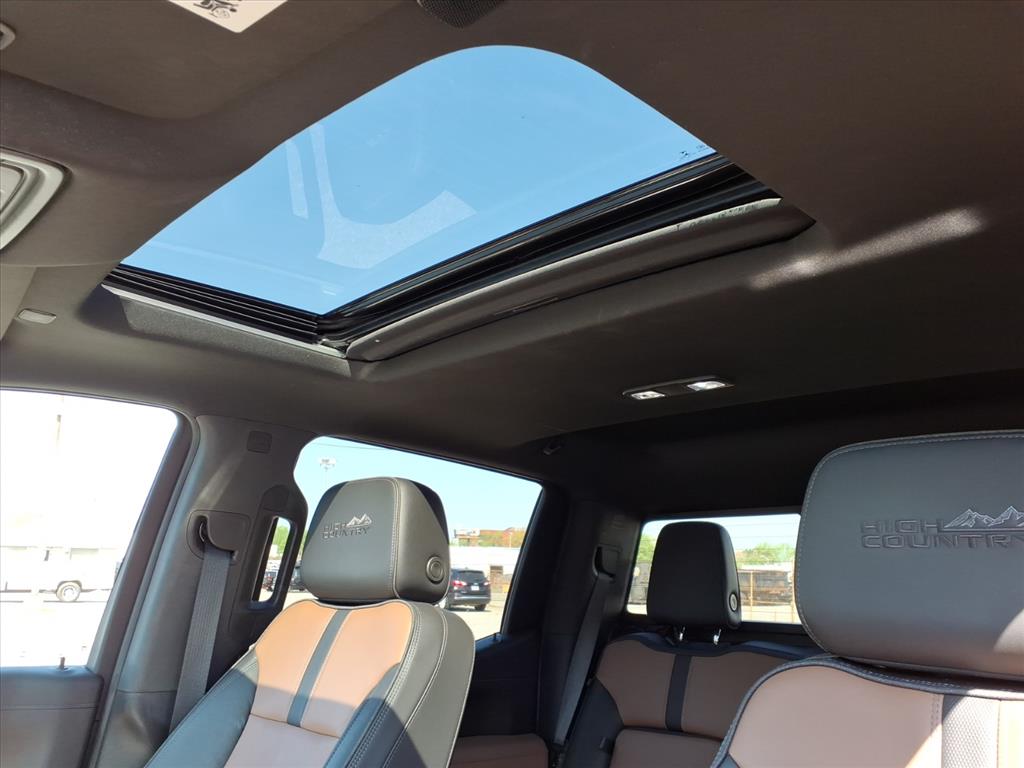 ChevroletSilverado 1500 Limited17