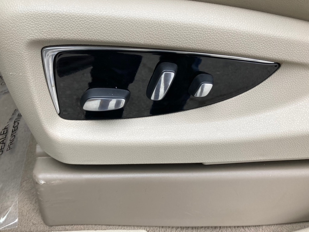 CadillacEscalade17