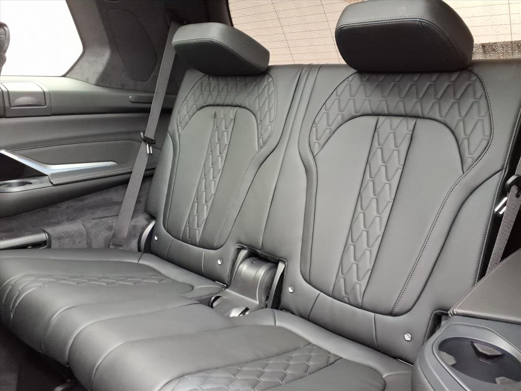 BMWX717