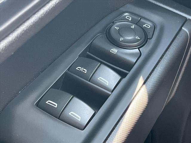 2024 Chevrolet Silverado 1500 2WD CREW CAB 147  CUSTOM