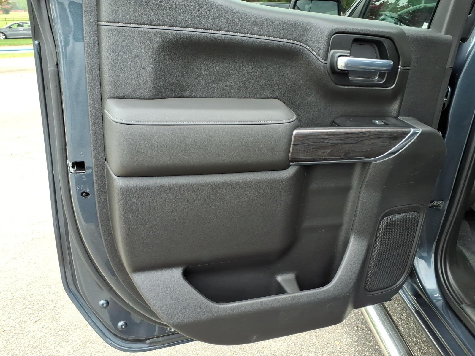 ChevroletSilverado 150018