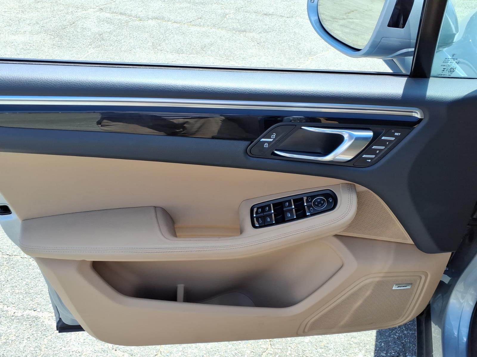 PorscheMacan18