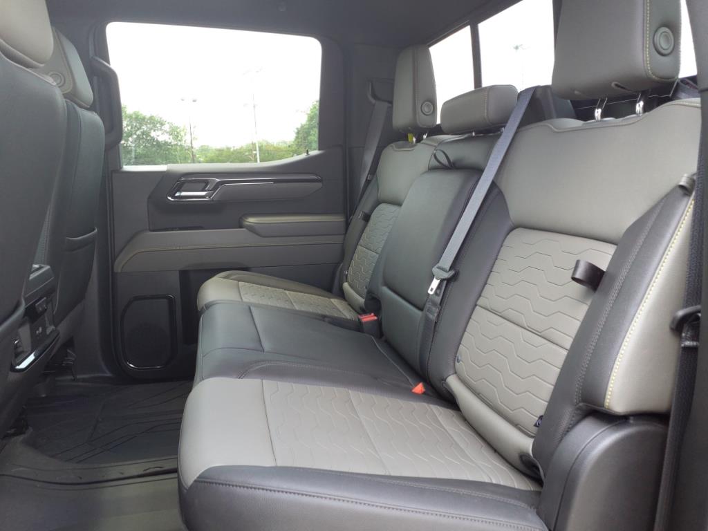 ChevroletSilverado 150018