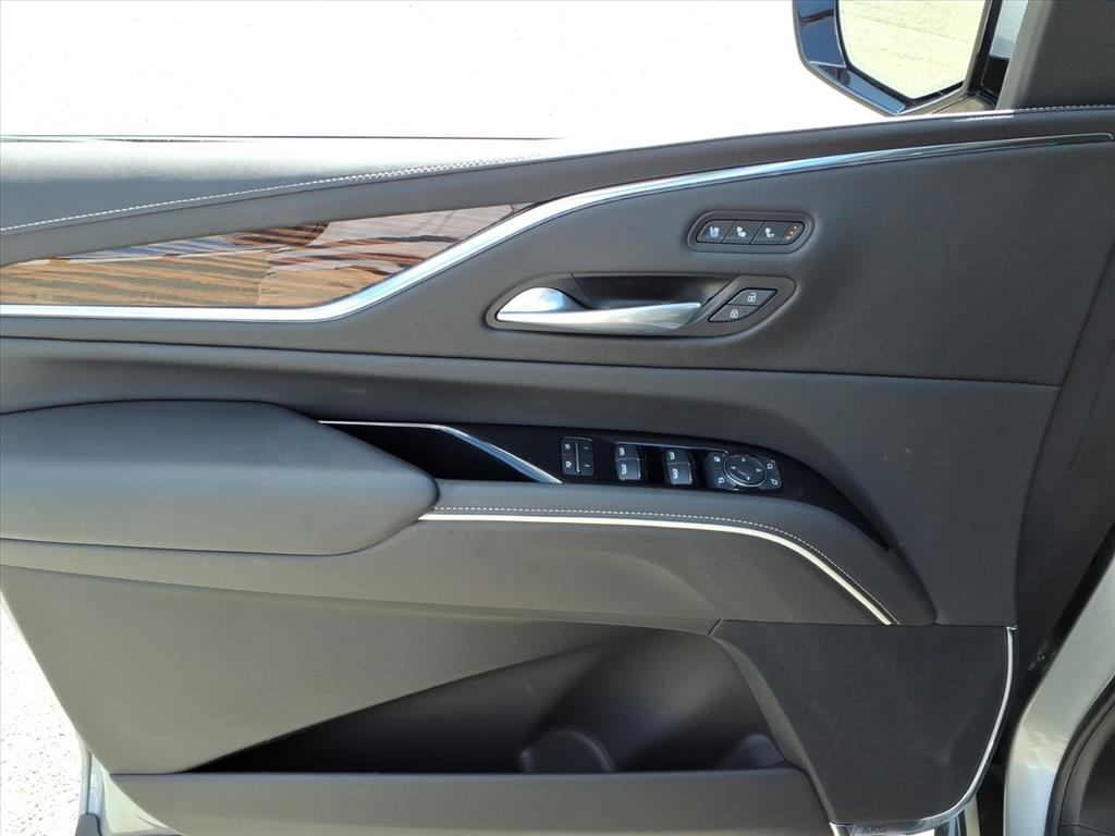 CadillacEscalade19