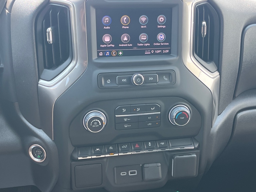 ChevroletSilverado 150019