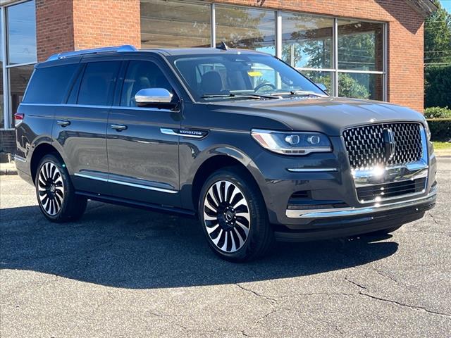 2022 Lincoln Navigator