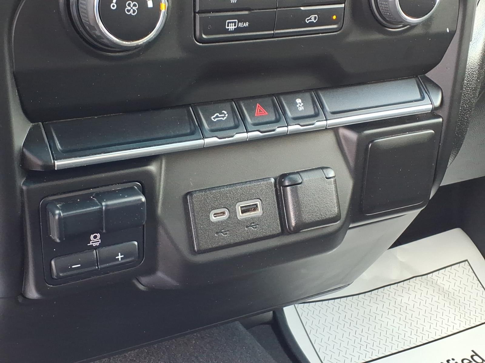 ChevroletSilverado 2500HD20