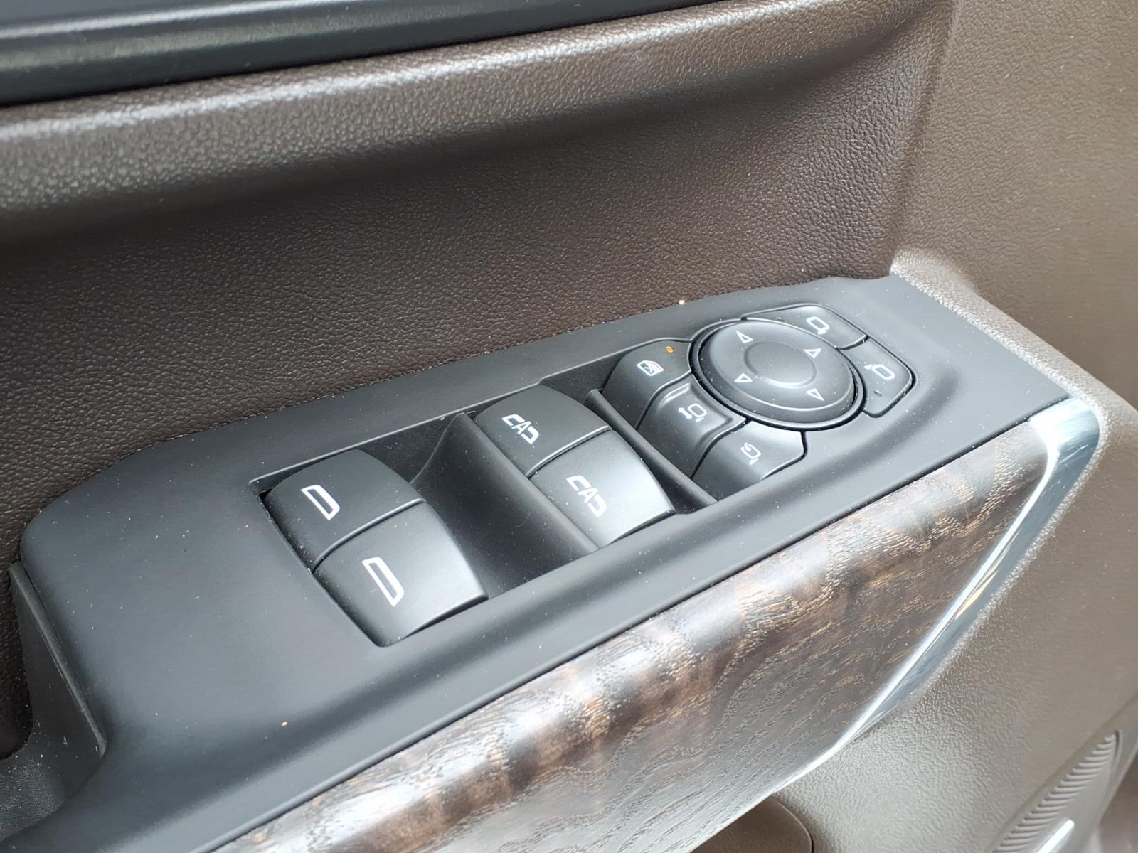 GMCSierra 2500HD20