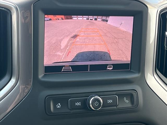 2024 Chevrolet Silverado 1500 2WD CREW CAB 147  CUSTOM