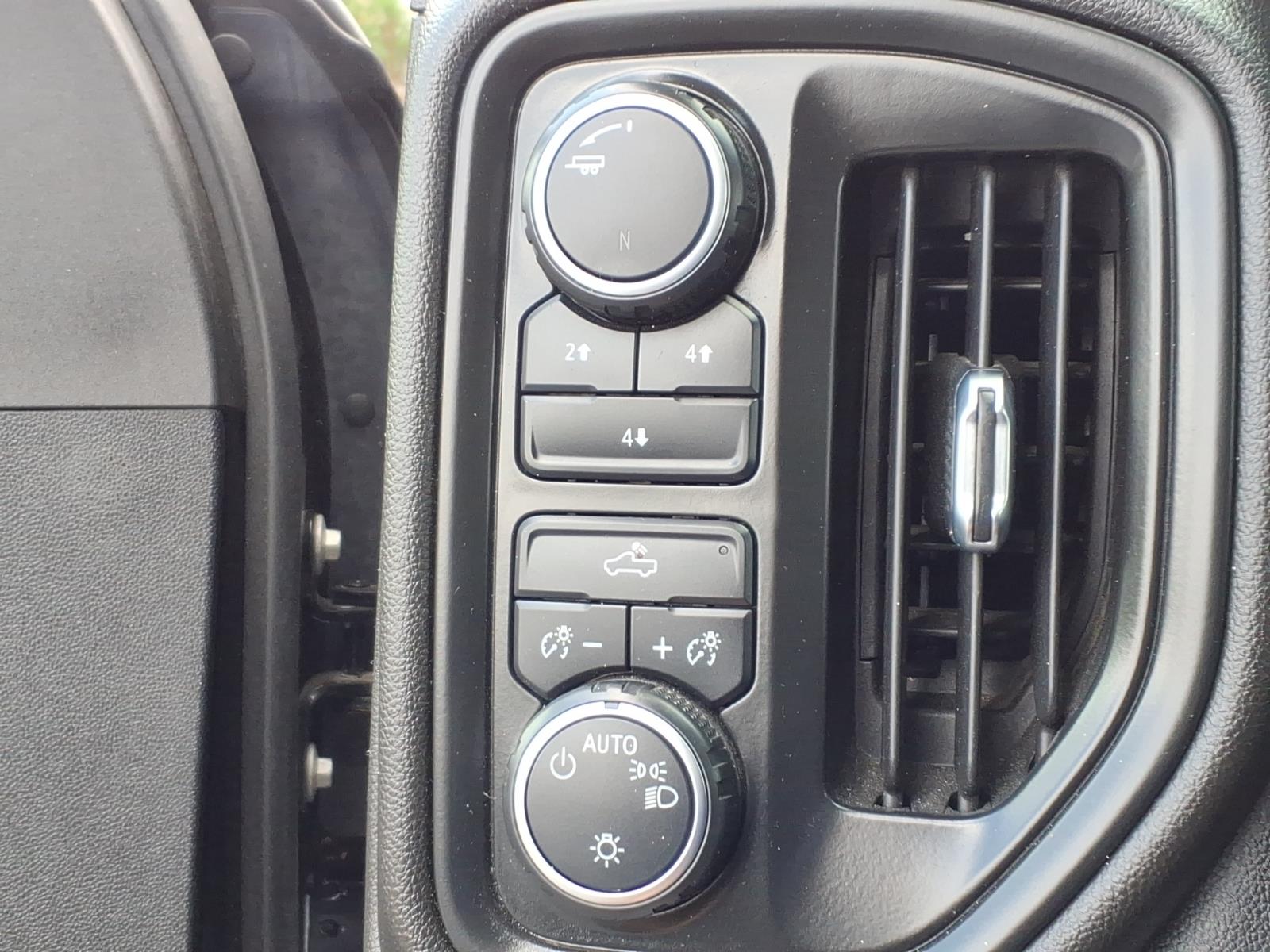 ChevroletSilverado 2500HD23